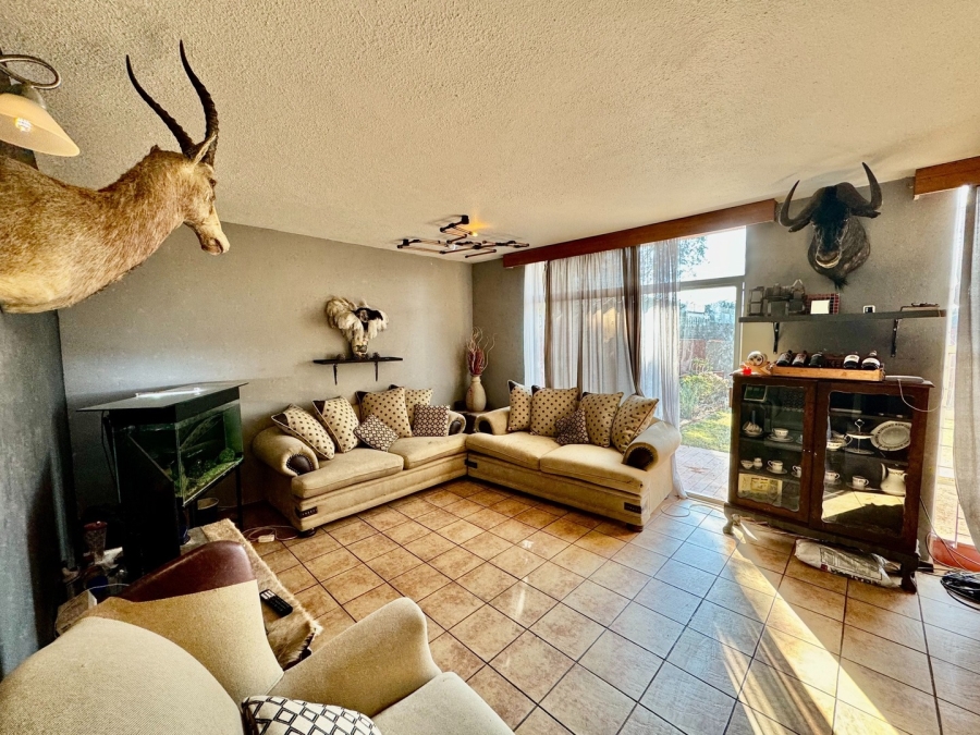 3 Bedroom Property for Sale in Potchefstroom North West